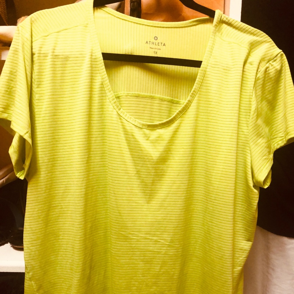 Line green Athleta ribbed tank